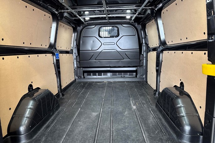 Ford Transit Custom 320S TDCi 170 Sport aut.